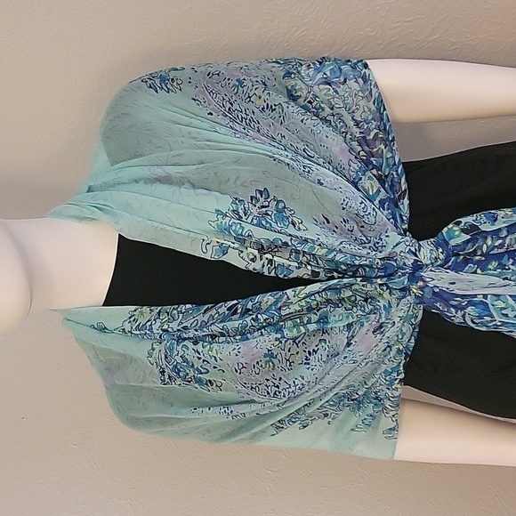 3/$30 TARGET Aqua Floral Gauze Summer Cover-up Shawl Wrap - Picture 3 of 10